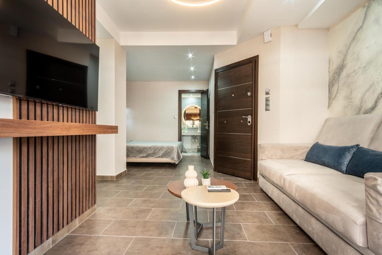 B2 Deluxe Apartments Alexandroupoli Bagian luar foto