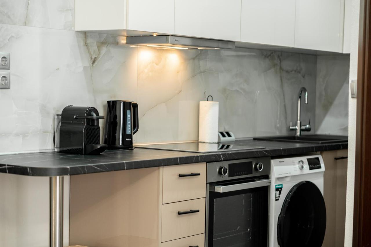B2 Deluxe Apartments Alexandroupoli Bagian luar foto